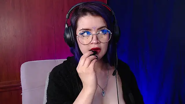 Snapshot of Raventh_ chatting on February 23, 12:02 pm Raventh online show from February 23, 12:02 pm