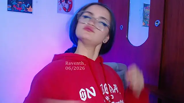 Snapshot of Raventh_ chatting on June 9, 2:56 am Raventh online show from June 9, 2:56 am