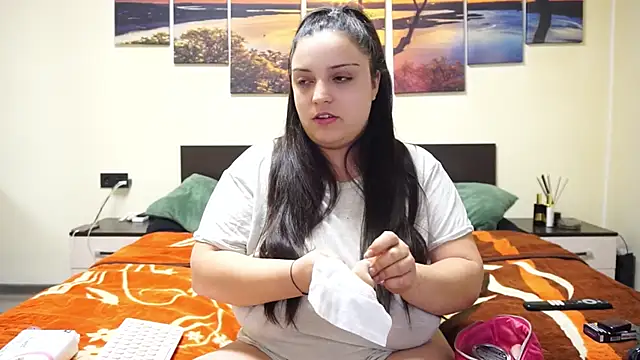 adelline online show from February 22, 9:59 pm