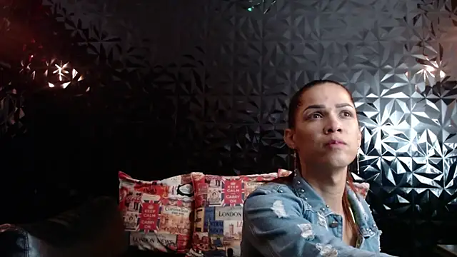 PINK  LOLA1 online show from December 14, 8:51 pm