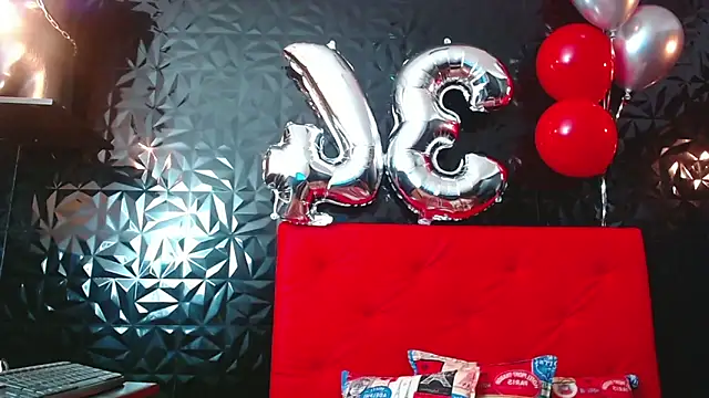 PINK  LOLA1 online show from February 20, 9:53 pm