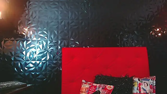 PINK  LOLA1 online show from March 14, 6:39 pm