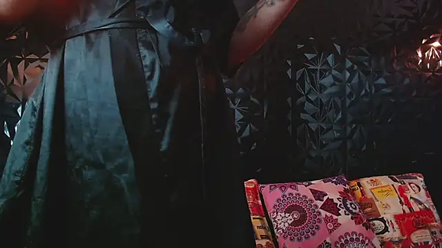 PINK  LOLA1 online show from October 3, 12:18 am