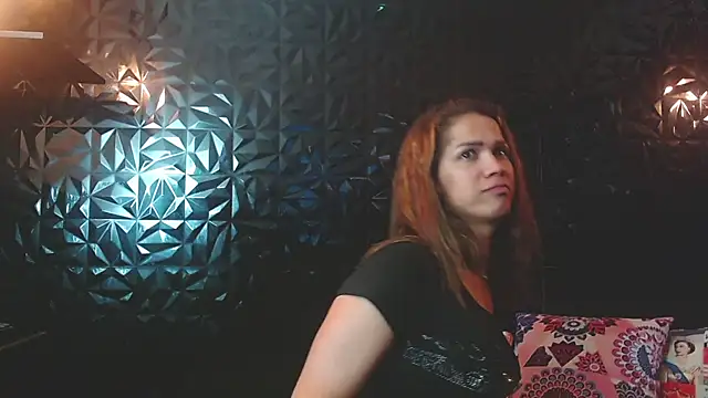 PINK  LOLA1 online show from November 19, 8:09 pm