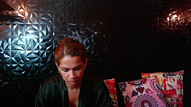 PINK  LOLA1 online show from November 29, 12:57 am