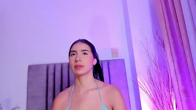 Christy Sea online show from December 10, 6:06 pm