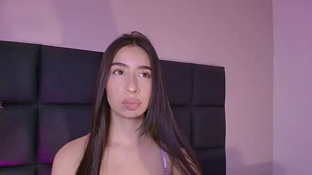Snapshot of Christy_Sea chatting on June 4, 12:22 pm Christy Sea online show from June 4, 12:22 pm