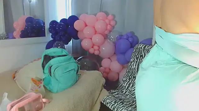 Selenna01 online show from March 6, 3:56 pm