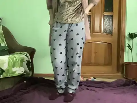 AngelTough20 online show from October 10, 10:20 pm