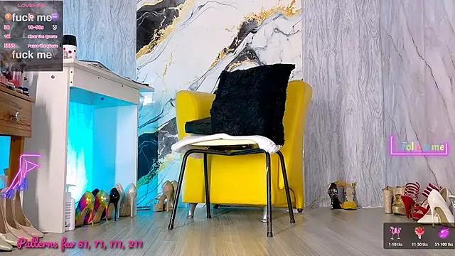 Snapshot of didinewshannell chatting on April 18, 7:07 pm didinewshannell online show from April 18, 7:07 pm