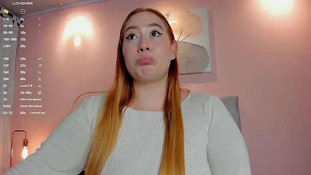 Snapshot of hannamartinn chatting on September 19, 6:15 am hannamartinn online show from September 19, 6:15 am