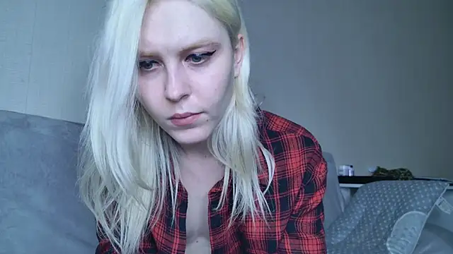 Evelyn rabbit online show from March 8, 11:27 am