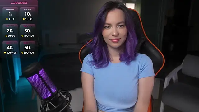 Emberella  online show from October 2, 4:14 pm