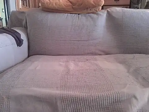 Snapshot of naked_bear chatting on June 12, 4:17 pm naked bear online show from June 12, 4:17 pm