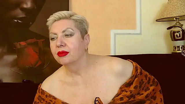 LadyPosh online show from January 10, 1:32 am