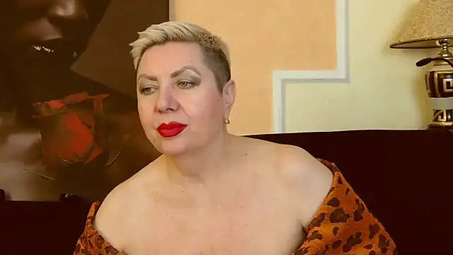 LadyPosh online show from January 24, 1:24 am