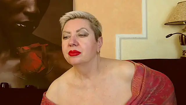 LadyPosh online show from March 6, 4:30 am