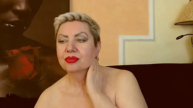 LadyPosh online show from March 7, 4:46 am