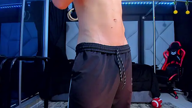 Aydenmiller96 online show from November 6, 2:40 pm