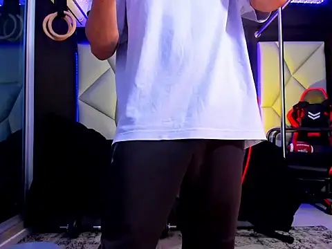 Aydenmiller96 online show from November 26, 1:34 pm