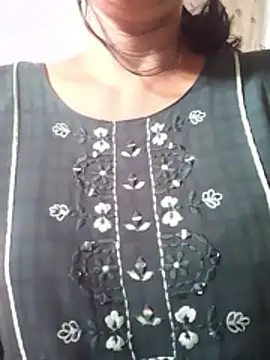 Snapshot of Yoursejal chatting on November 28, 10:18 am Yoursejal online show from November 28, 10:18 am