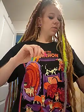 Snapshot of LucidLucy chatting on September 24, 1:36 pm LucidLucy online show from September 24, 1:36 pm