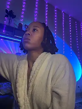 thebrattygoddess online show from December 19, 10:28 pm