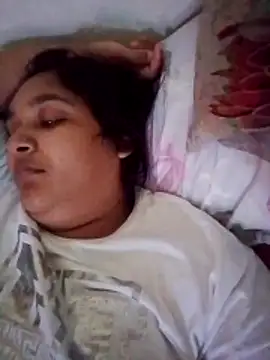 Indianbloom- online show from December 16, 7:24 am