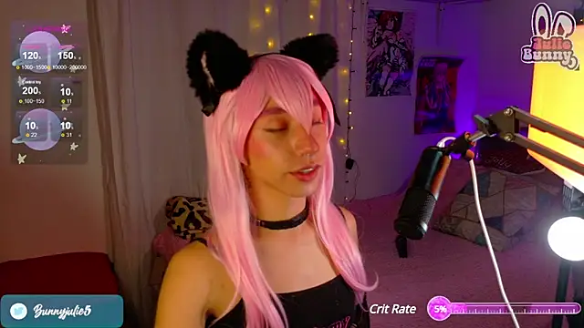 Snapshot of Littlebunny21 chatting on December 11, 3:35 am Littlebunny21 online show from December 11, 3:35 am