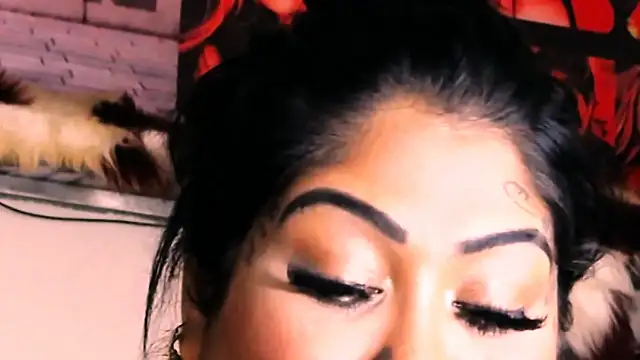 Snapshot of indian_dreamgirl chatting on September 12, 9:53 am indian dreamgirl online show from September 12, 9:53 am