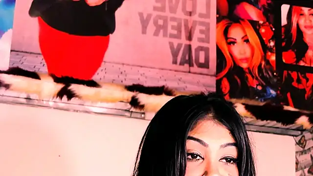 Snapshot of indian_dreamgirl chatting on September 27, 2:55 pm indian dreamgirl online show from September 27, 2:55 pm