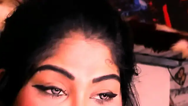 Snapshot of indian_dreamgirl chatting on October 13, 9:15 pm indian dreamgirl online show from October 13, 9:15 pm