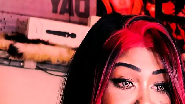 Snapshot of indian_dreamgirl chatting on November 4, 9:25 pm indian dreamgirl online show from November 4, 9:25 pm