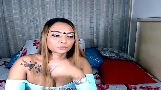 sexyindianchic online show from March 30, 7:37 pm