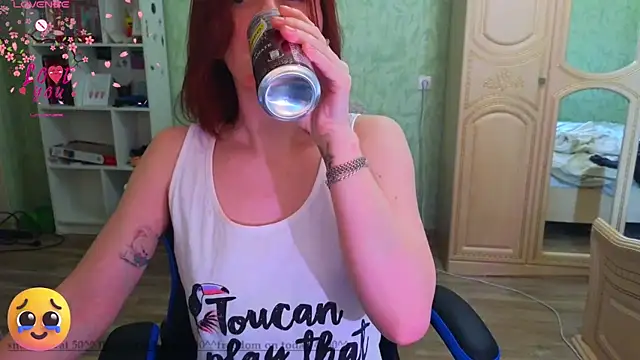 Snapshot of DanaMartina chatting on March 1, 12:01 pm DanaMartina online show from March 1, 12:01 pm