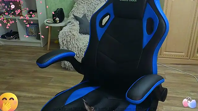 Snapshot of DanaMartina chatting on March 3, 11:33 am DanaMartina online show from March 3, 11:33 am