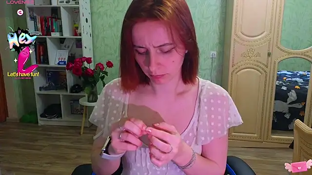 Snapshot of DanaMartina chatting on March 10, 11:10 am DanaMartina online show from March 10, 11:10 am