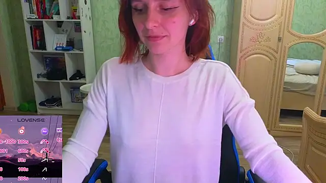 Snapshot of DanaMartina chatting on March 17, 12:14 pm DanaMartina online show from March 17, 12:14 pm