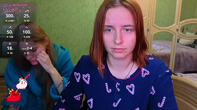 Snapshot of DanaMartina chatting on October 7, 1:41 pm DanaMartina online show from October 7, 1:41 pm