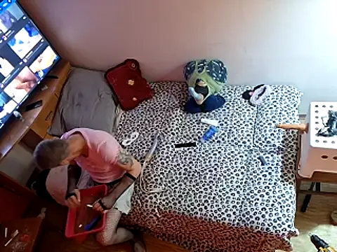 Snapshot of PlusSeks90 chatting on March 30, 10:33 pm PlusSeks90 online show from March 30, 10:33 pm