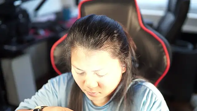 Snapshot of Bubbleliyah chatting on December 25, 4:22 pm Bubbleliyah online show from December 25, 4:22 pm