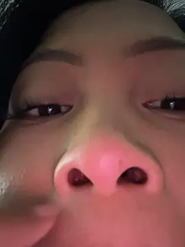 Snapshot of Bubbleliyah chatting on January 4, 2:56 am Bubbleliyah online show from January 4, 2:56 am