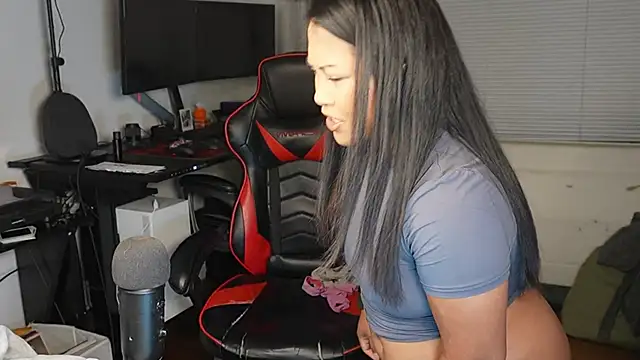 Snapshot of Bubbleliyah chatting on September 12, 2:44 am Bubbleliyah online show from September 12, 2:44 am