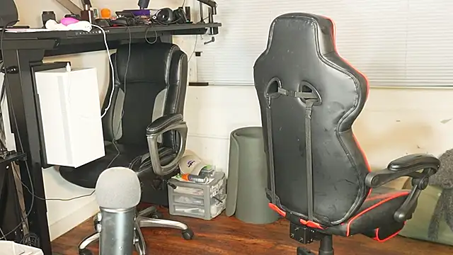 Snapshot of Bubbleliyah chatting on September 18, 4:03 am Bubbleliyah online show from September 18, 4:03 am