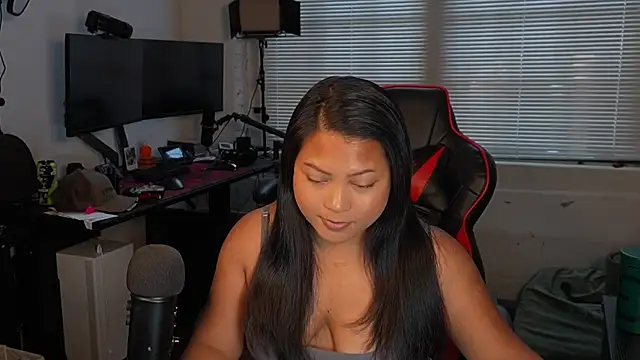 Snapshot of Bubbleliyah chatting on September 21, 12:29 pm Bubbleliyah online show from September 21, 12:29 pm