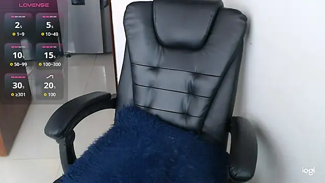 Snapshot of spicey_latina chatting on April 29, 4:22 pm spicey latina online show from April 29, 4:22 pm