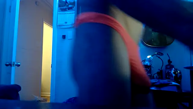 justinewe69 online show from February 26, 11:20 am