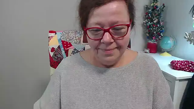 Snapshot of Adelewildx chatting on January 7, 4:29 am Adelewildx online show from January 7, 4:29 am