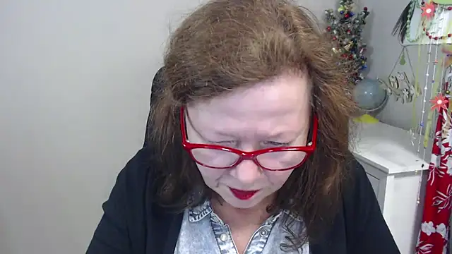 Snapshot of Adelewildx chatting on January 16, 11:26 am Adelewildx online show from January 16, 11:26 am