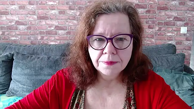 Snapshot of Adelewildx chatting on March 1, 8:23 am Adelewildx online show from March 1, 8:23 am